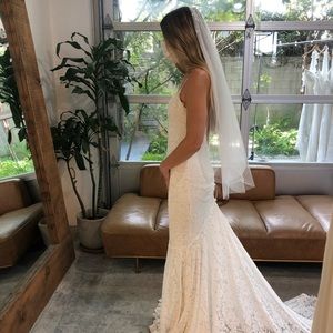 Grace Loves Lace Aura Veil. Italian tulle, hand sewn freshwater pearls. 95cm